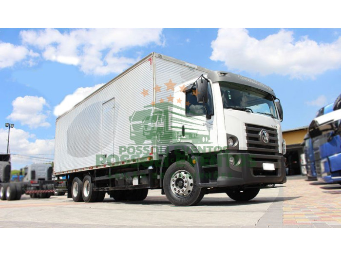 VOLKSWAGEN 24 280 2015 –6X2– BAÚ 8,5 M – 6CC