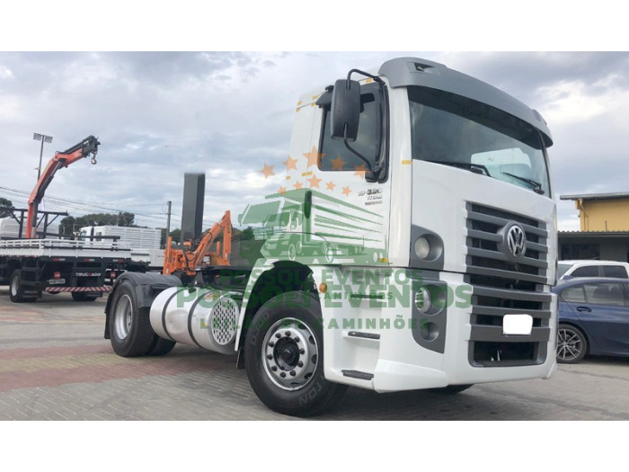 VOLKSWAGEN 19 320 2008 – NO CAVALO – 4X2
