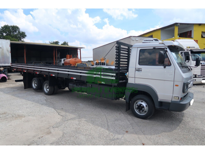 VOLKSWAGEN 8 150 2011