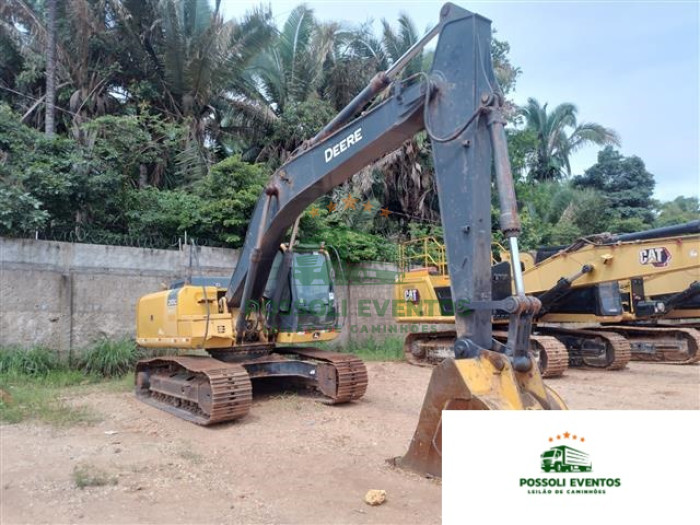 ESCAVADEIRA JOHN DEERE 210G 21T 2020