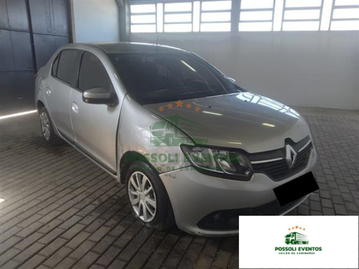 RENAULT LOGAN EXPR 16 R 2015