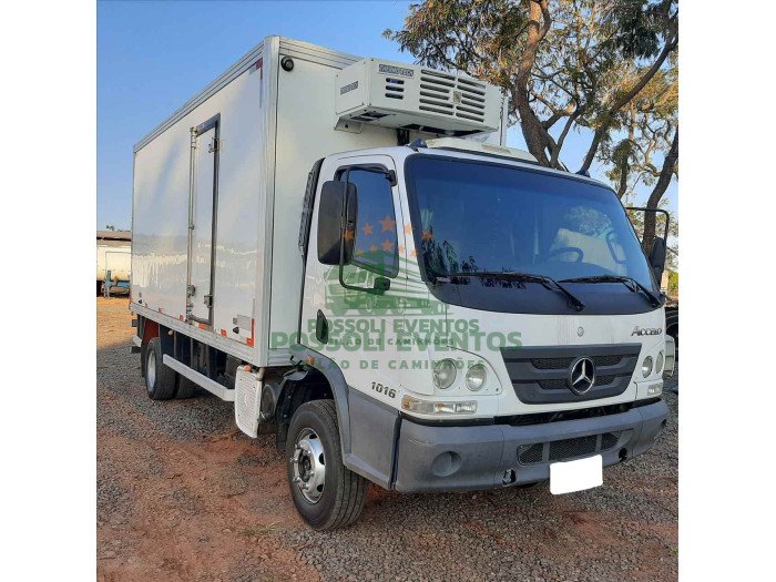 MERCEDES BENZ MB1016 2013