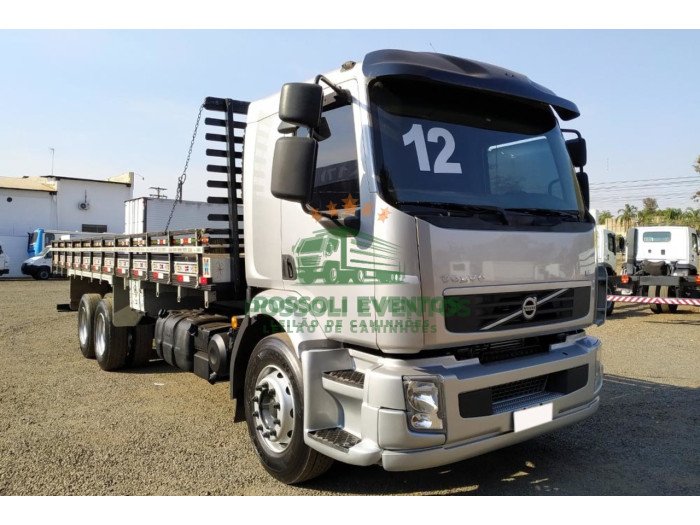 VOLVO VM270 2012