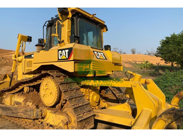 CATERPILLAR D6T XL 2011