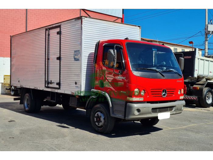 MERCEDES BENZ MB915 2009