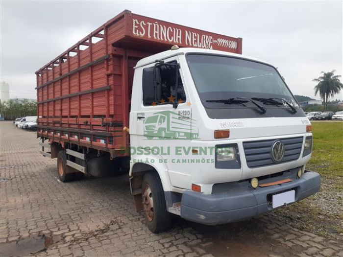 VOLKSWAGEN 8.120 EURO3 2005