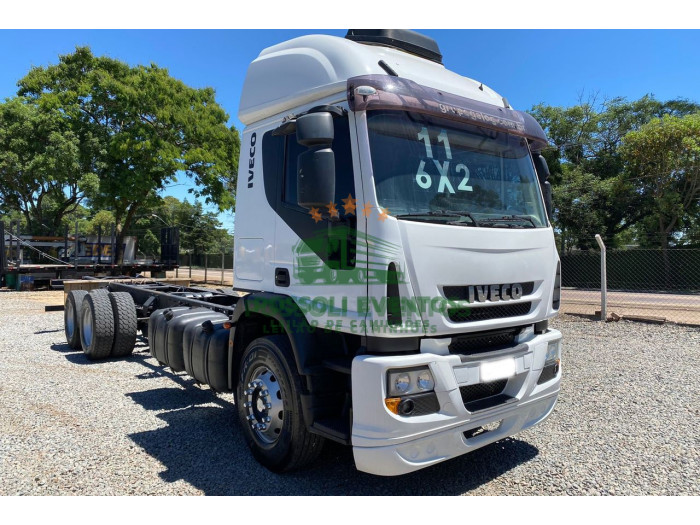 IVECO CURSOR 330 2011