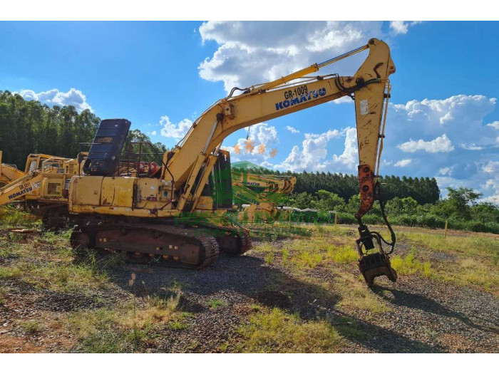KOMATSU PC200 2013